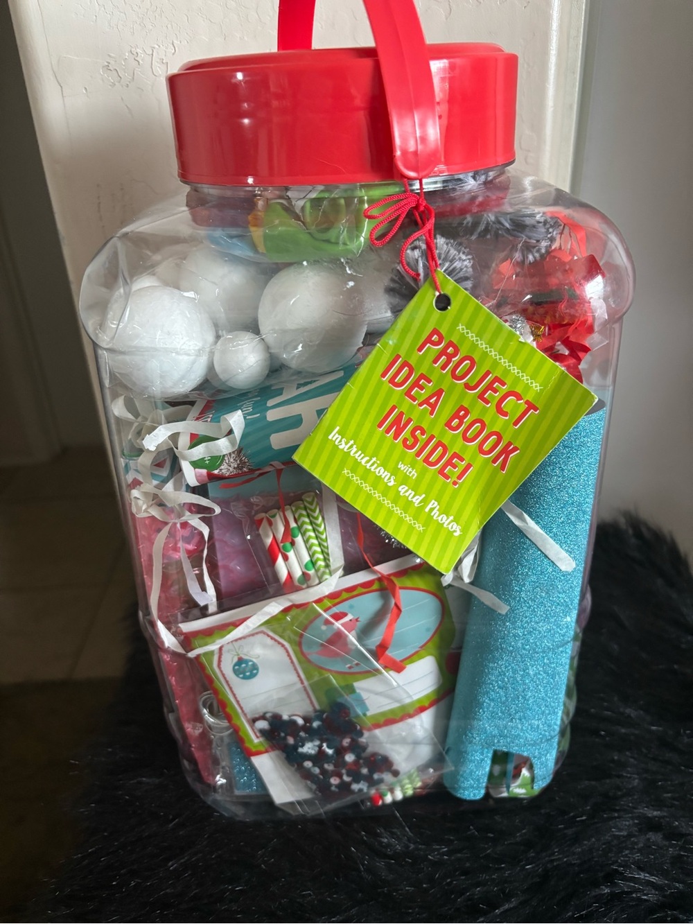 New Holiday Craft Kit with Red Lid - Project Idea Book Included